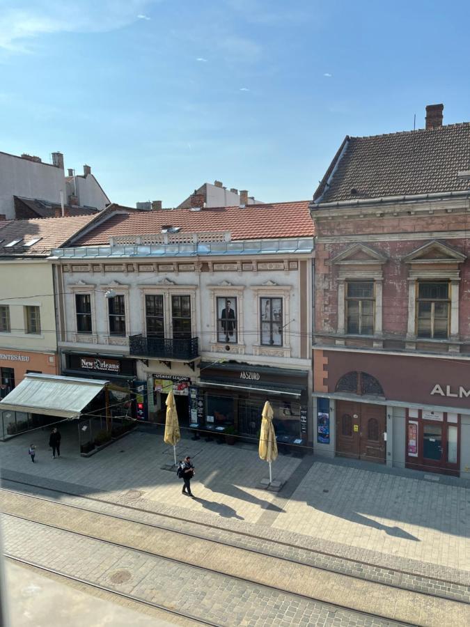 Szechenyi Apartman Miskolc Exterior photo
